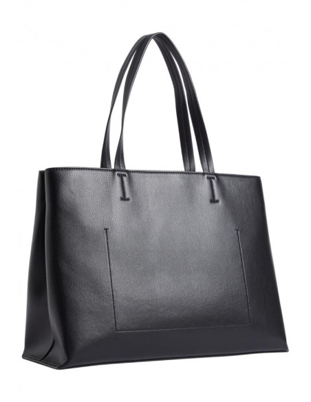 Shopping Calvin Klein