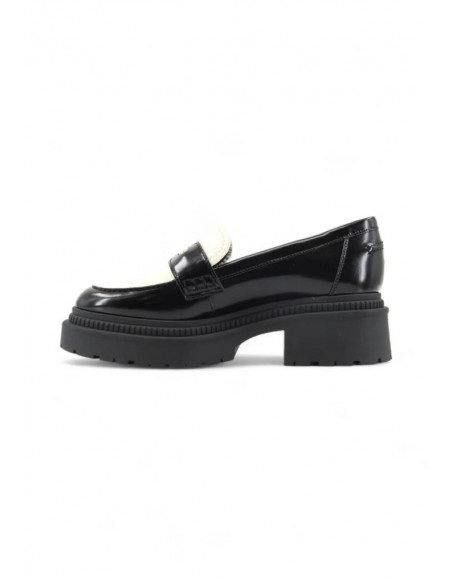 Mocassini Guess