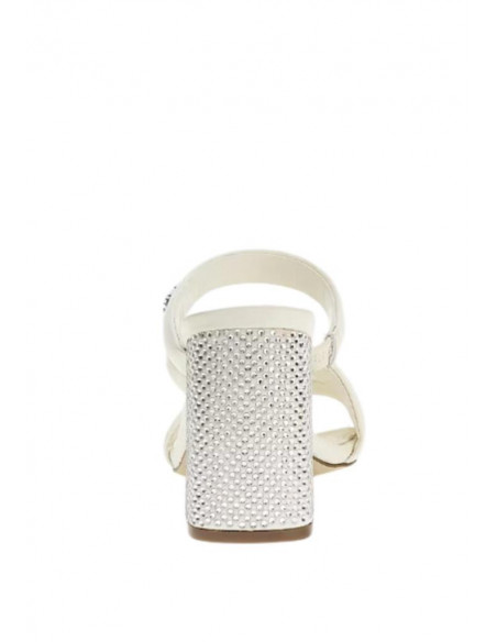Sandalo con tacco Guess FLJGNELEA03