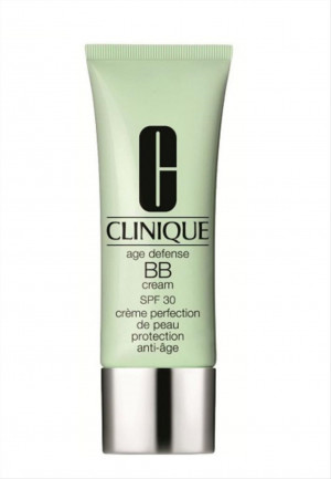 Clinique Age Defense BB Cream SPF30
Crema colorata anti-età 03
