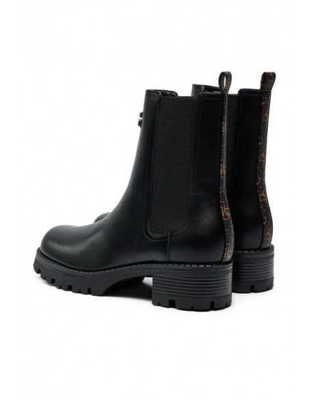Stivaletti Guess