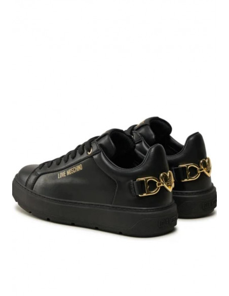 Sneakers Love Moschino