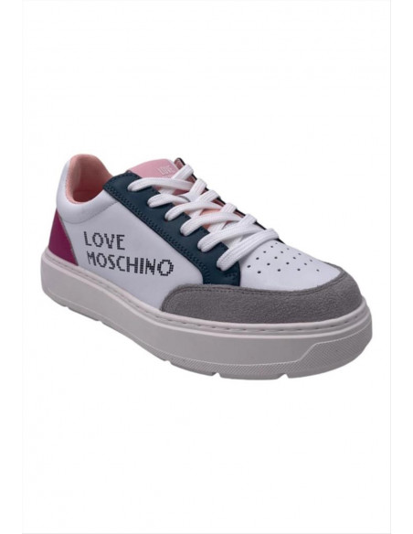 Sneakers Love Moschino