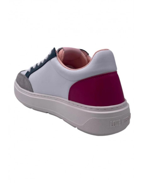 Sneakers Love Moschino