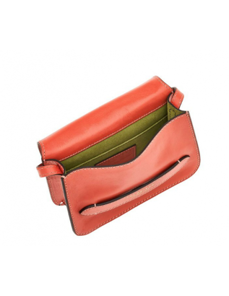 CROSSBODY