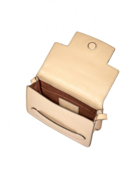 CROSSBODY