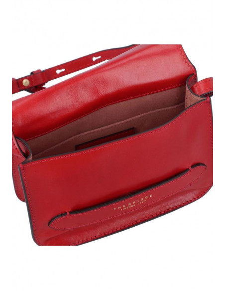 CROSSBODY
