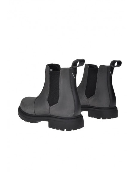 Stivaletto basso Guess